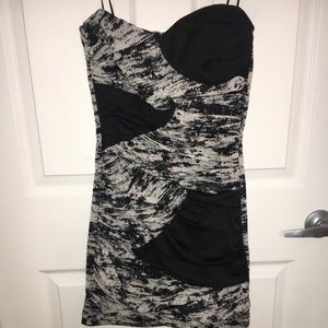 Black white mini dress strapless